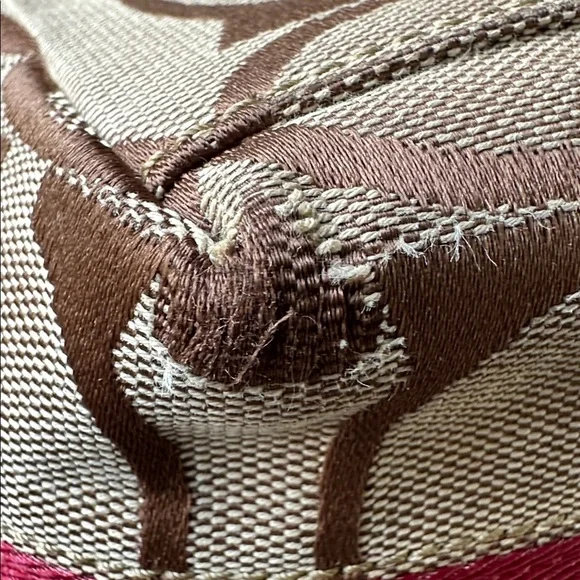 Coach Signature Jacquard Burgundy Sripe Tote With Leather Trim Y2K - Picture 11 of 12